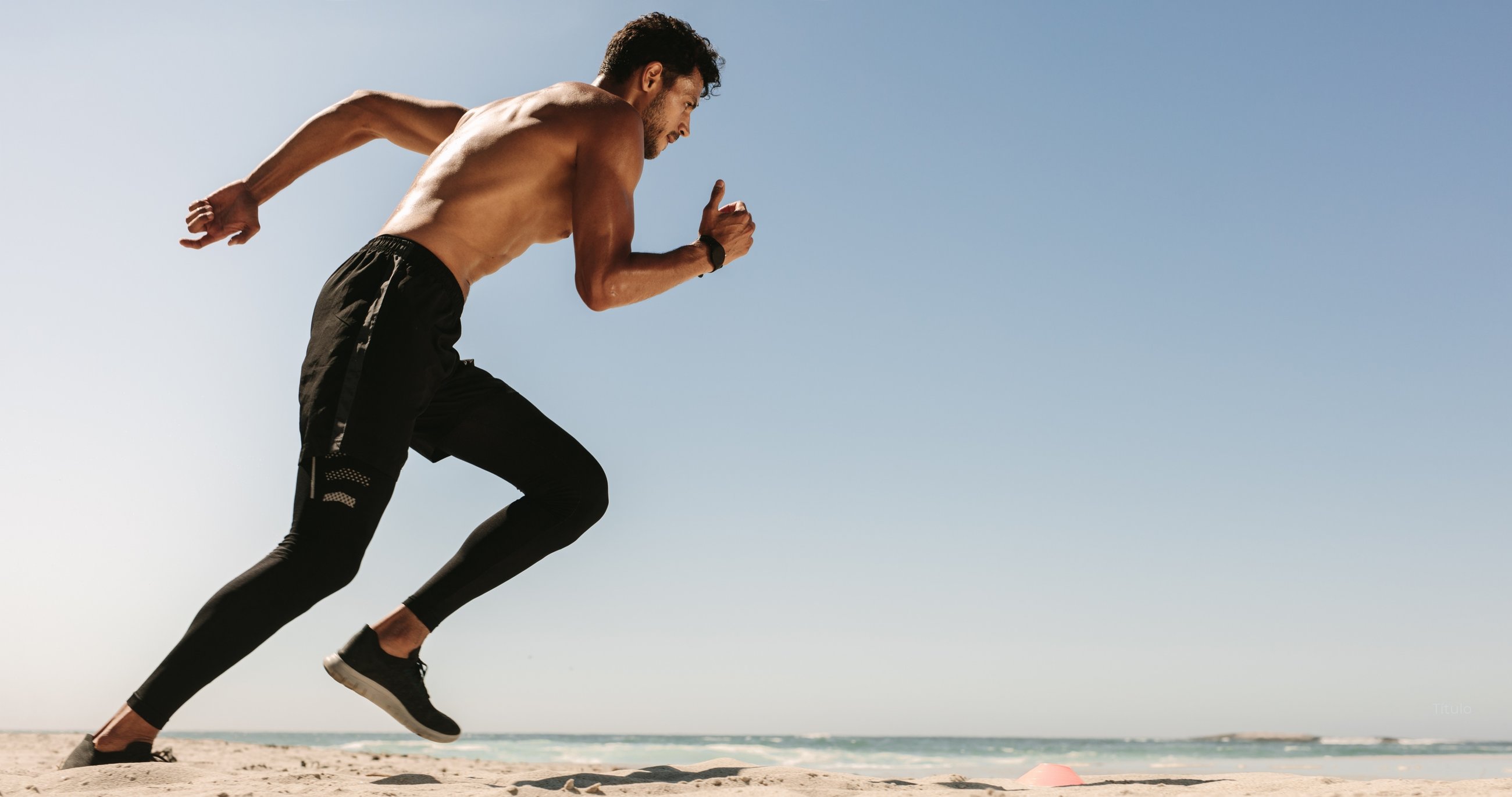 HAVN member running on the beach